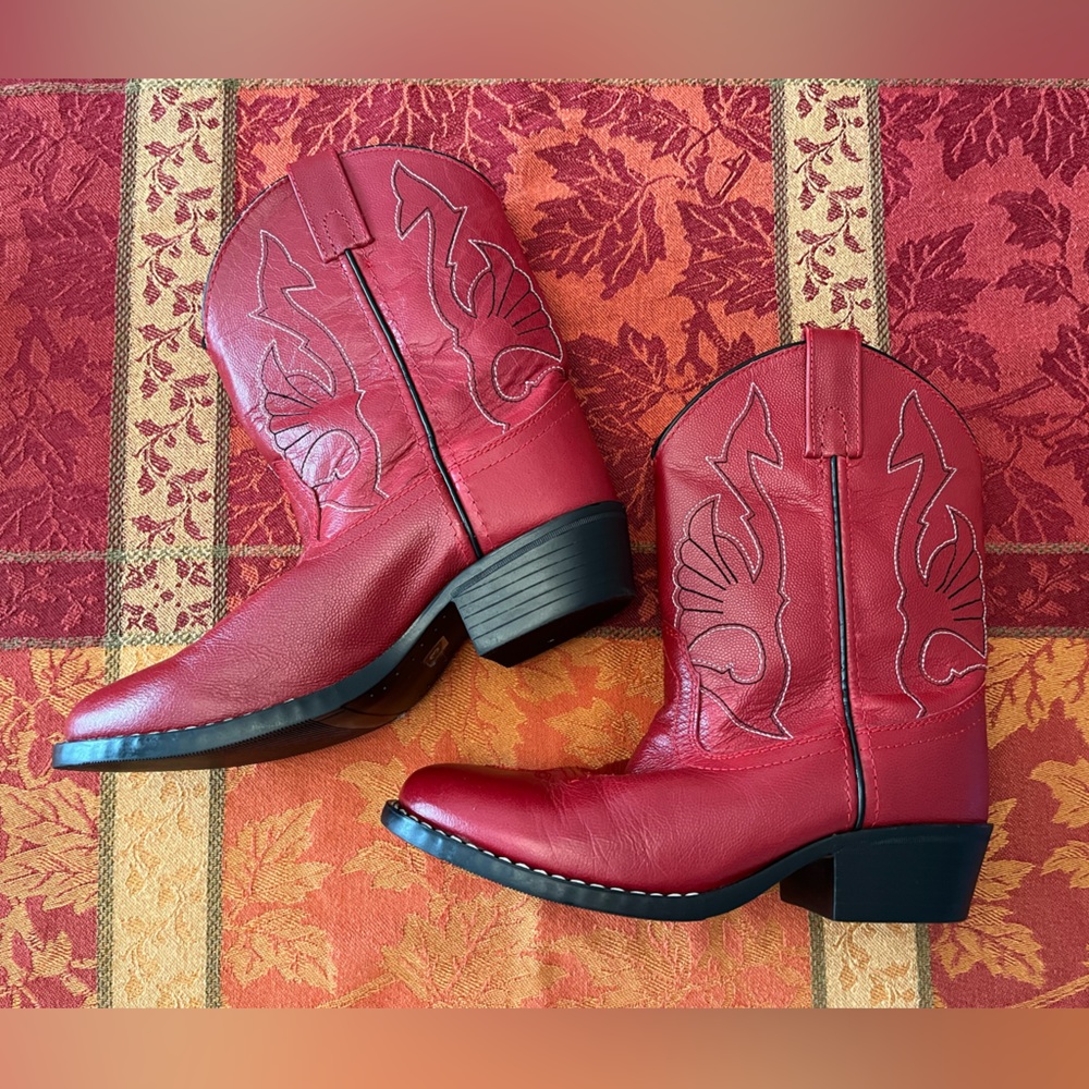 Red Cowboy Boots, young kid size 3